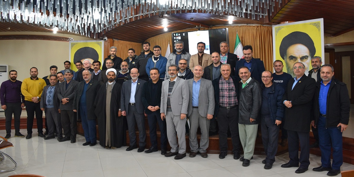  جلسه اندیشه ورزی با عنوان «جهاد دانشگاهی، خودباوری و ما می توانیم» در پردیس نور برگزار شد