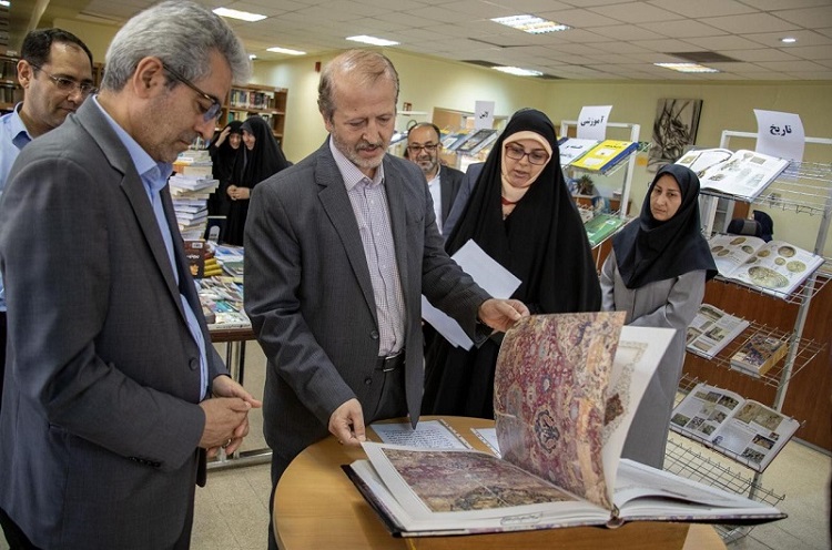 برگزاری نمایشگاه تازه‌های کتاب در دانشگاه تربیت مدرس